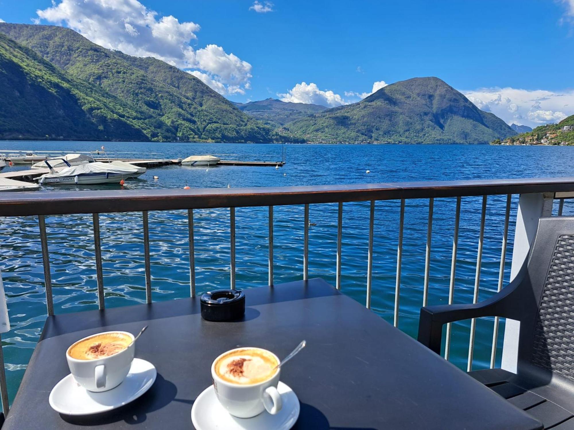 Вилла Chalet Lake Lugano, Vienna 18 Порлецца Номер фото